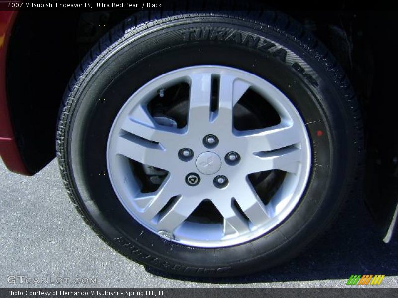 Ultra Red Pearl / Black 2007 Mitsubishi Endeavor LS