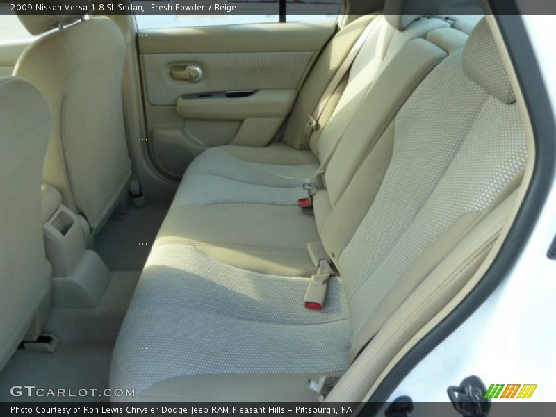 Fresh Powder / Beige 2009 Nissan Versa 1.8 SL Sedan