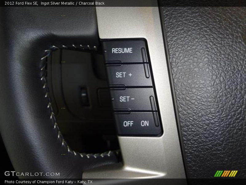 Ingot Silver Metallic / Charcoal Black 2012 Ford Flex SE