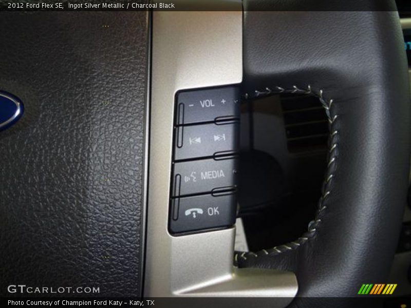 Ingot Silver Metallic / Charcoal Black 2012 Ford Flex SE