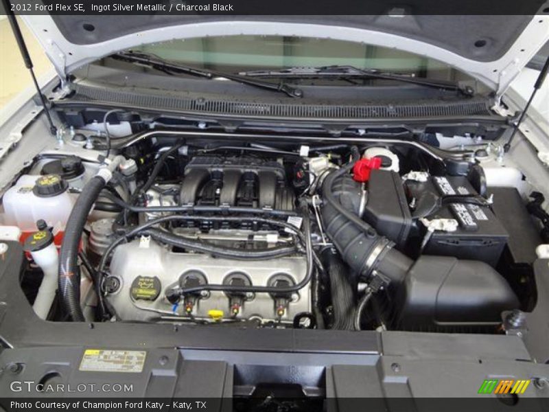 Ingot Silver Metallic / Charcoal Black 2012 Ford Flex SE