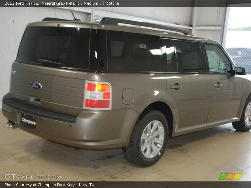 Mineral Gray Metallic / Medium Light Stone 2012 Ford Flex SE