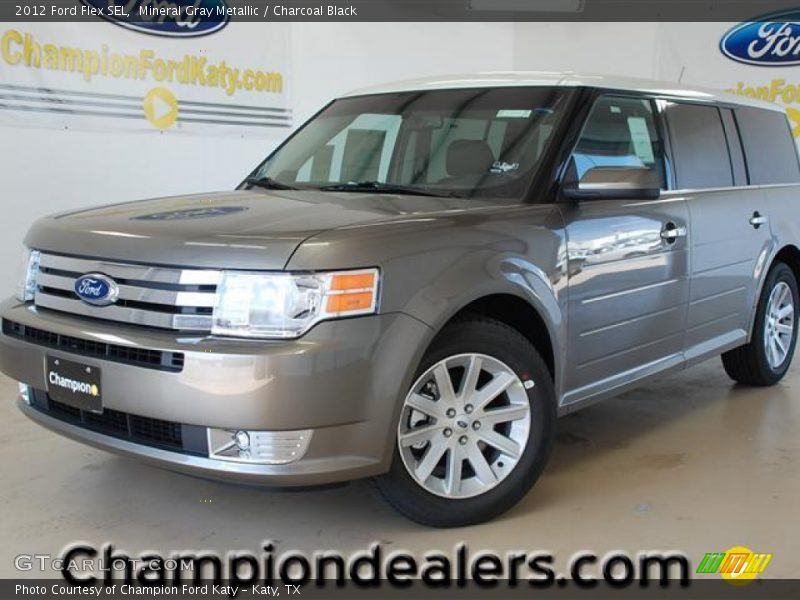 Mineral Gray Metallic / Charcoal Black 2012 Ford Flex SEL