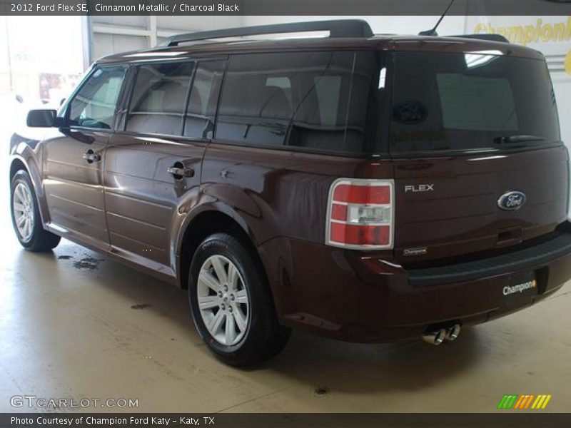 Cinnamon Metallic / Charcoal Black 2012 Ford Flex SE