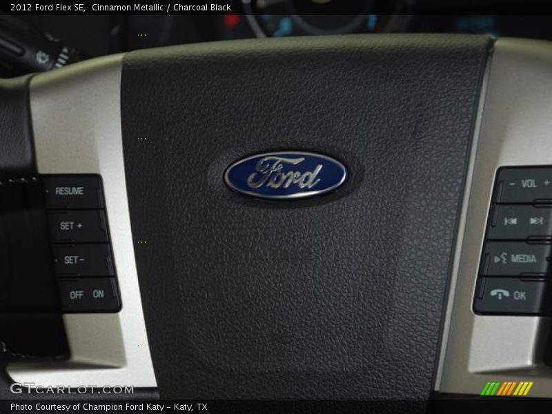 Cinnamon Metallic / Charcoal Black 2012 Ford Flex SE