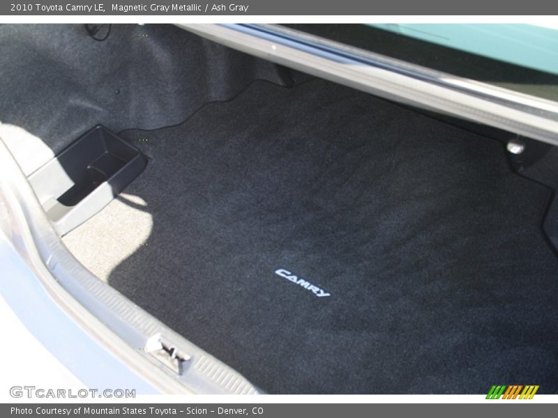 Magnetic Gray Metallic / Ash Gray 2010 Toyota Camry LE