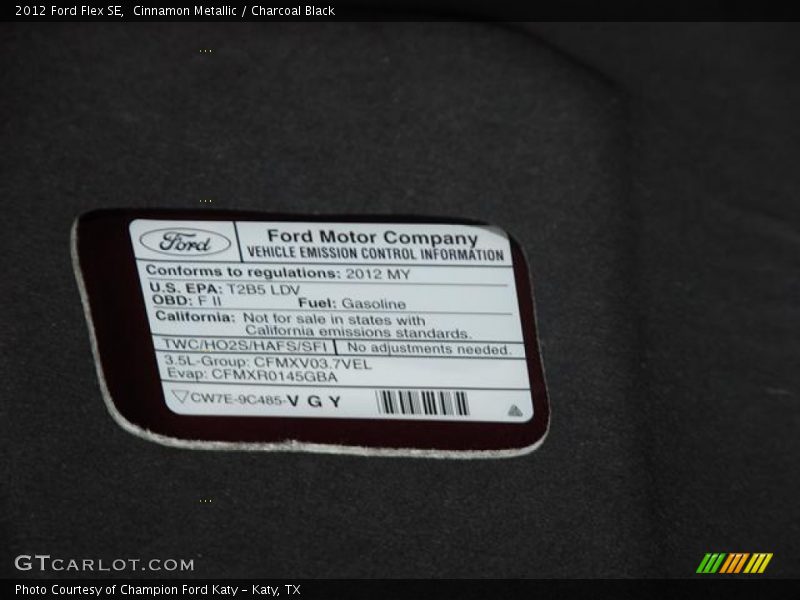 Cinnamon Metallic / Charcoal Black 2012 Ford Flex SE