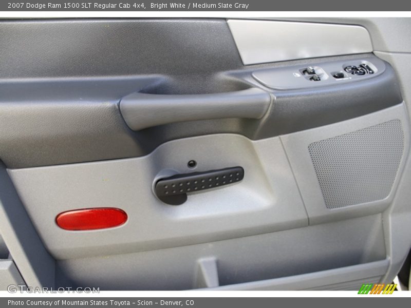 Bright White / Medium Slate Gray 2007 Dodge Ram 1500 SLT Regular Cab 4x4