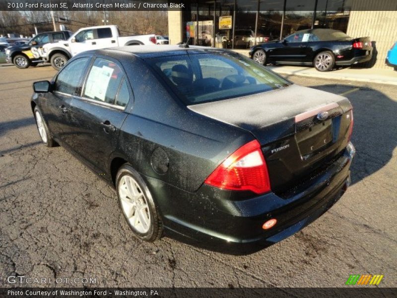 Atlantis Green Metallic / Charcoal Black 2010 Ford Fusion SE