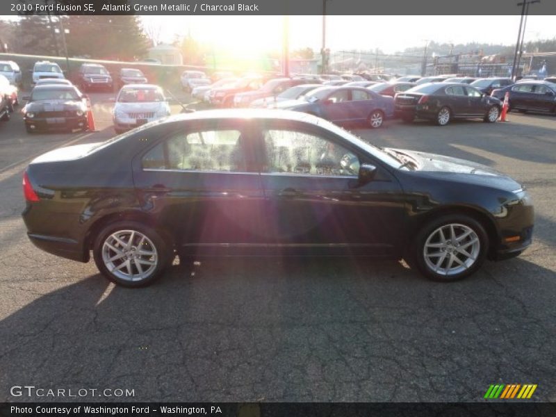 Atlantis Green Metallic / Charcoal Black 2010 Ford Fusion SE
