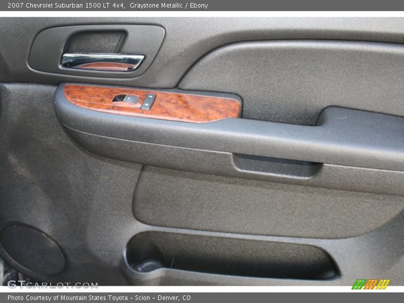 Graystone Metallic / Ebony 2007 Chevrolet Suburban 1500 LT 4x4