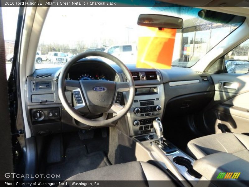 Atlantis Green Metallic / Charcoal Black 2010 Ford Fusion SE