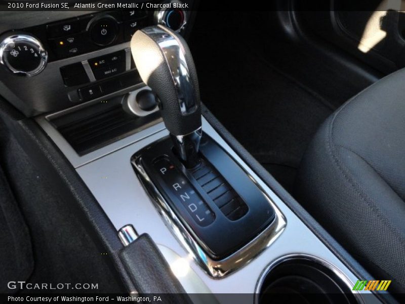 Atlantis Green Metallic / Charcoal Black 2010 Ford Fusion SE