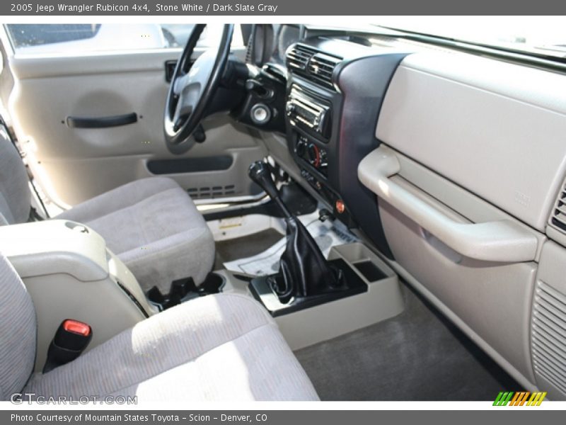 Stone White / Dark Slate Gray 2005 Jeep Wrangler Rubicon 4x4