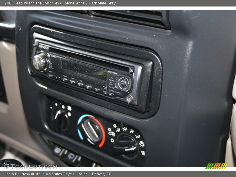 Stone White / Dark Slate Gray 2005 Jeep Wrangler Rubicon 4x4