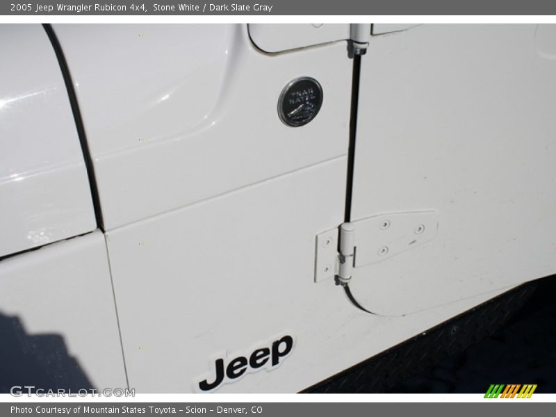 Stone White / Dark Slate Gray 2005 Jeep Wrangler Rubicon 4x4