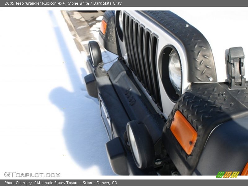 Stone White / Dark Slate Gray 2005 Jeep Wrangler Rubicon 4x4