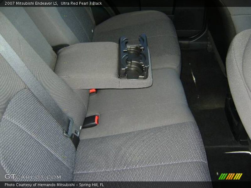 Ultra Red Pearl / Black 2007 Mitsubishi Endeavor LS