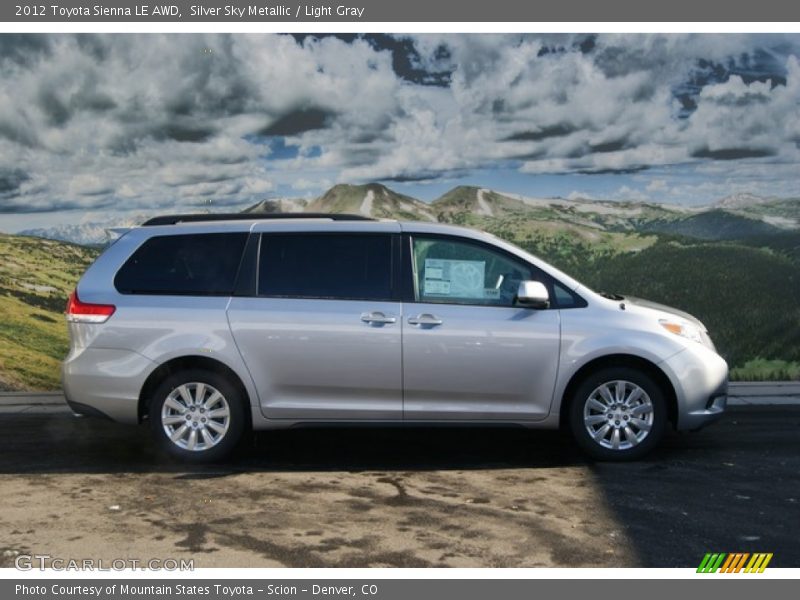  2012 Sienna LE AWD Silver Sky Metallic