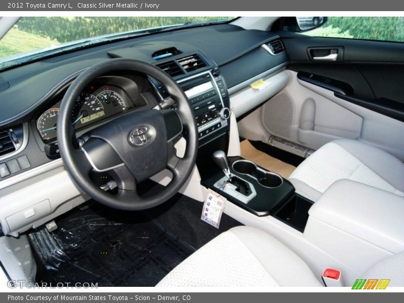 Classic Silver Metallic / Ivory 2012 Toyota Camry L
