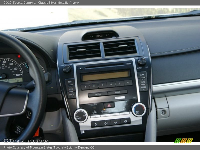 Classic Silver Metallic / Ivory 2012 Toyota Camry L