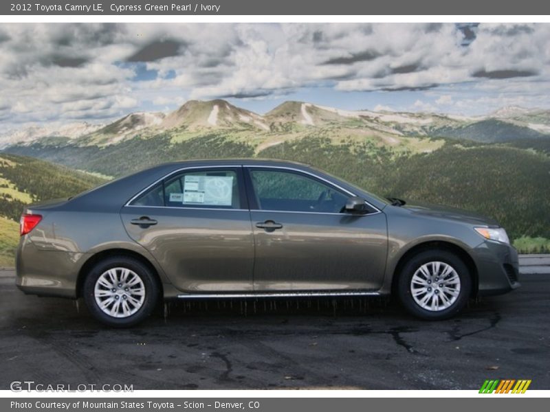 Cypress Green Pearl / Ivory 2012 Toyota Camry LE