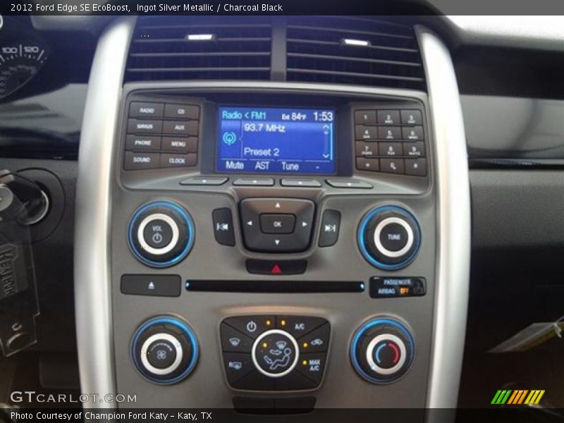 Controls of 2012 Edge SE EcoBoost