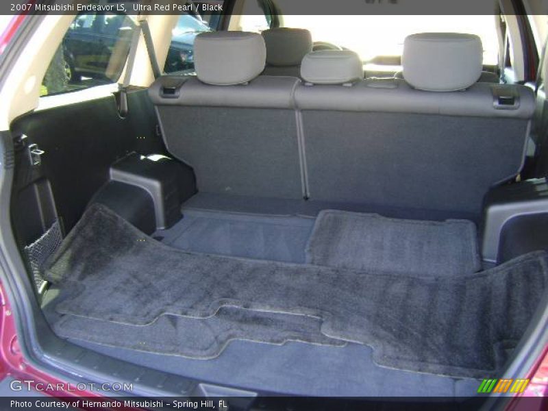 Ultra Red Pearl / Black 2007 Mitsubishi Endeavor LS