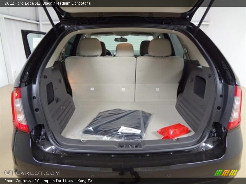  2012 Edge SE Trunk
