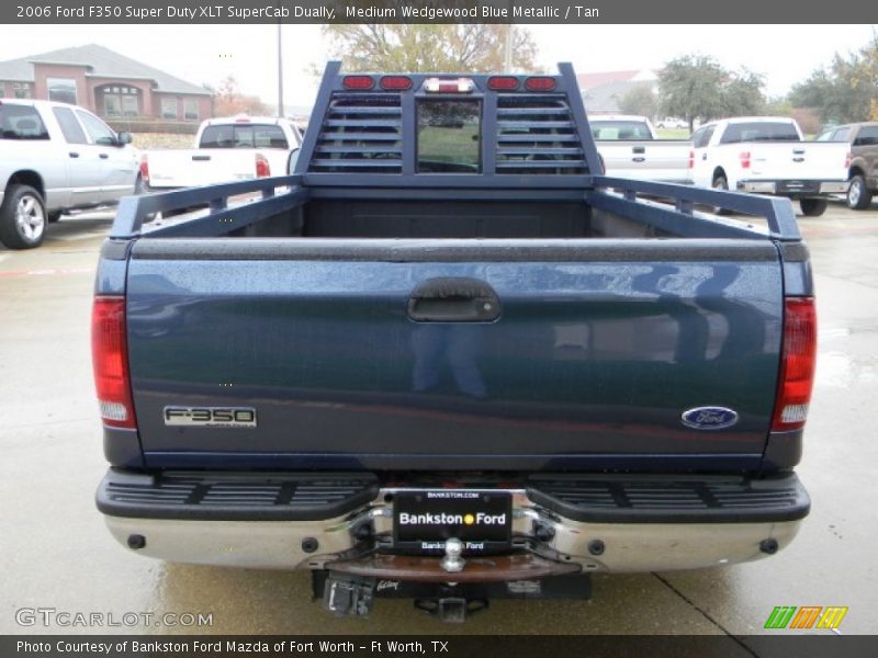 Medium Wedgewood Blue Metallic / Tan 2006 Ford F350 Super Duty XLT SuperCab Dually