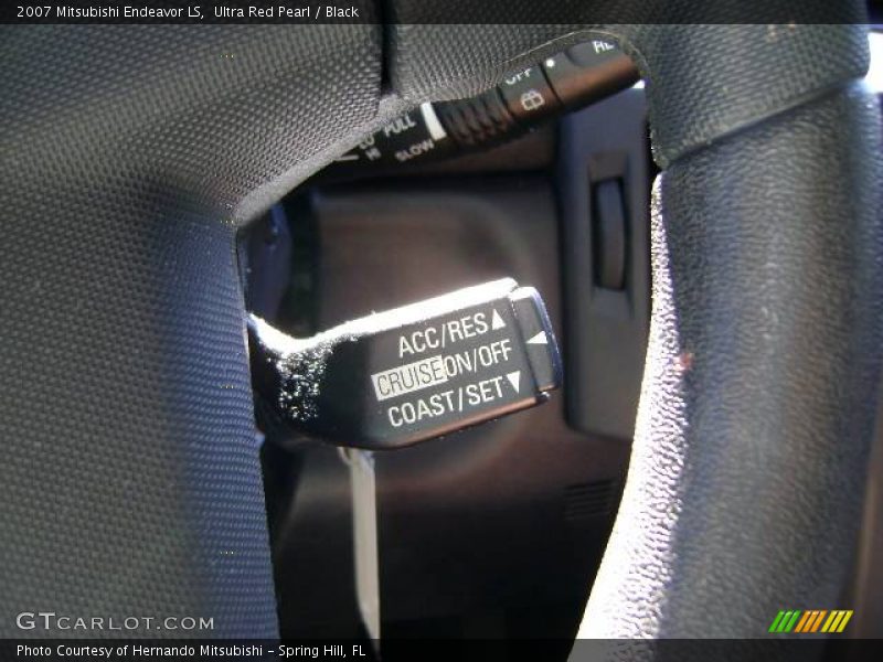 Ultra Red Pearl / Black 2007 Mitsubishi Endeavor LS