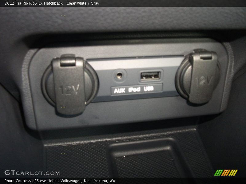 Clear White / Gray 2012 Kia Rio Rio5 LX Hatchback