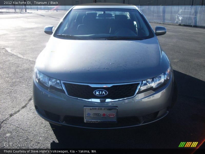 Titanium / Black 2012 Kia Forte EX