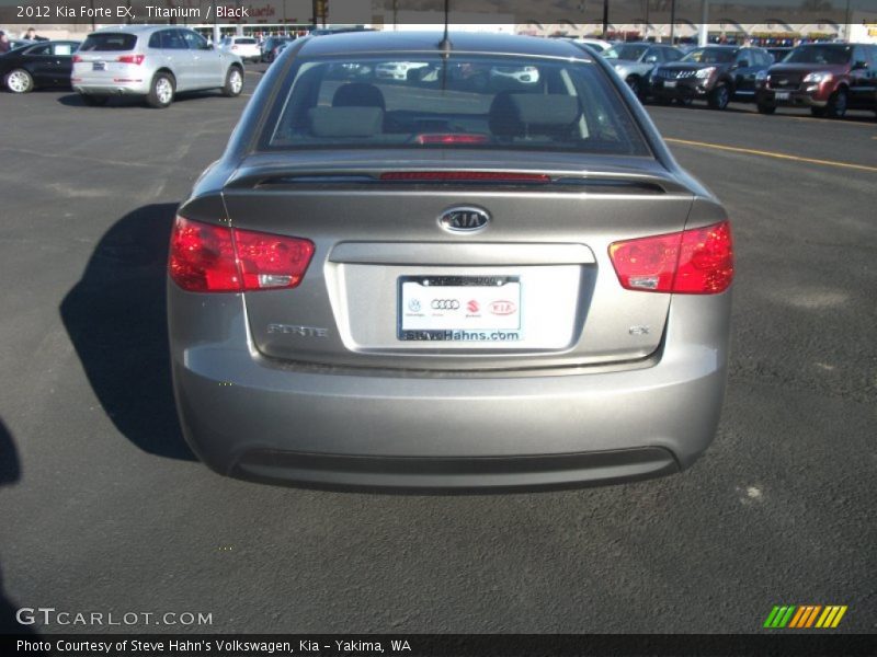 Titanium / Black 2012 Kia Forte EX