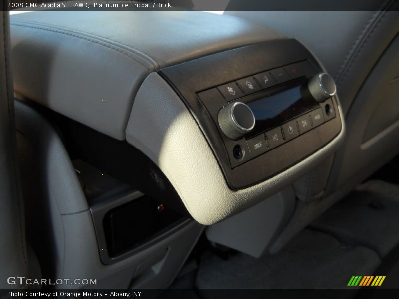 Platinum Ice Tricoat / Brick 2008 GMC Acadia SLT AWD