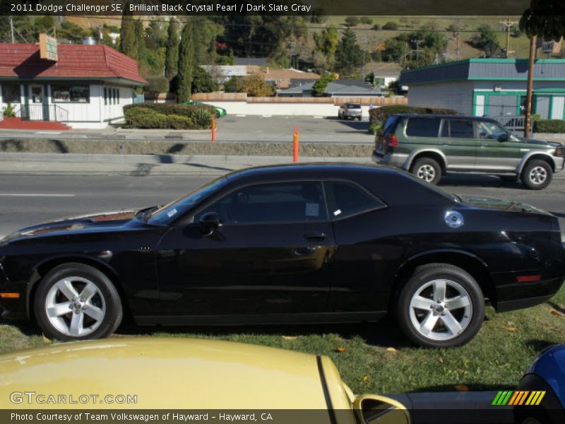 Brilliant Black Crystal Pearl / Dark Slate Gray 2011 Dodge Challenger SE