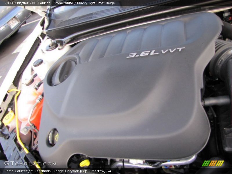 Stone White / Black/Light Frost Beige 2011 Chrysler 200 Touring