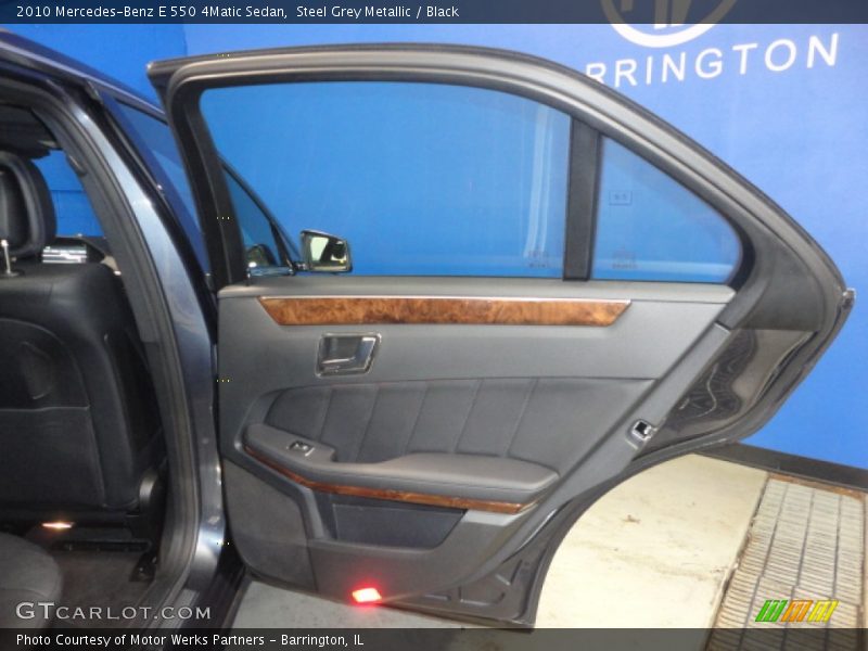 Steel Grey Metallic / Black 2010 Mercedes-Benz E 550 4Matic Sedan