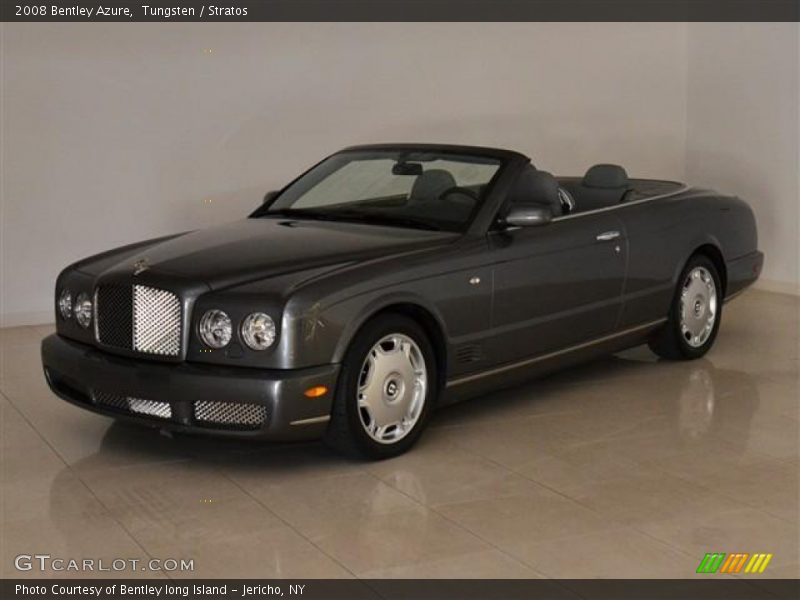 Front 3/4 View of 2008 Azure 