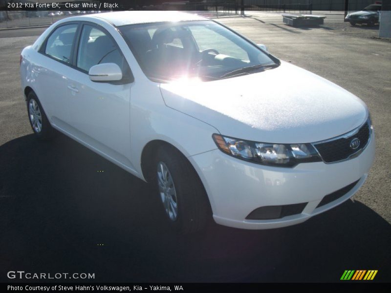 Clear White / Black 2012 Kia Forte EX