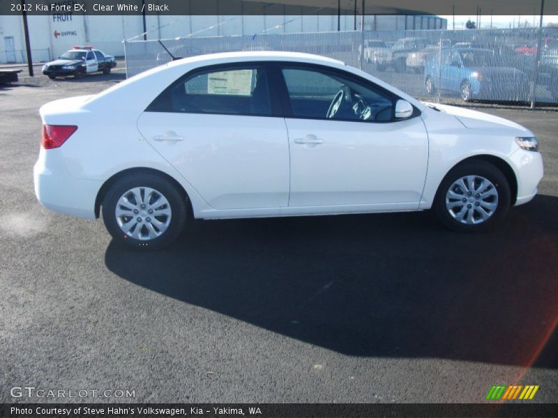 Clear White / Black 2012 Kia Forte EX