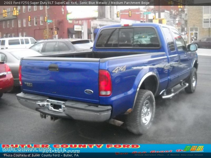 Sonic Blue Metallic / Medium Parchment Beige 2003 Ford F250 Super Duty XLT SuperCab 4x4