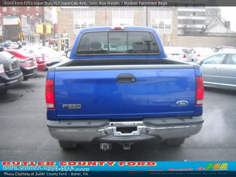 Sonic Blue Metallic / Medium Parchment Beige 2003 Ford F250 Super Duty XLT SuperCab 4x4