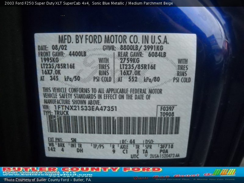 Sonic Blue Metallic / Medium Parchment Beige 2003 Ford F250 Super Duty XLT SuperCab 4x4