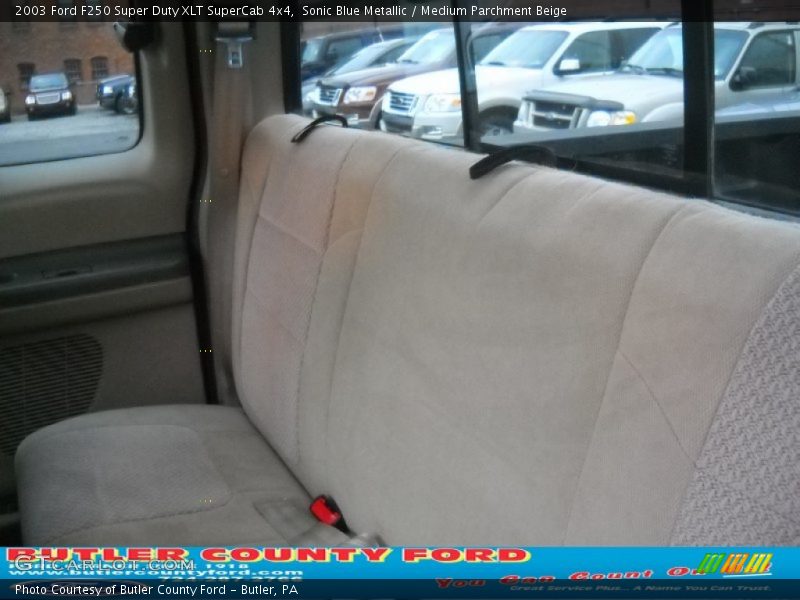 Sonic Blue Metallic / Medium Parchment Beige 2003 Ford F250 Super Duty XLT SuperCab 4x4