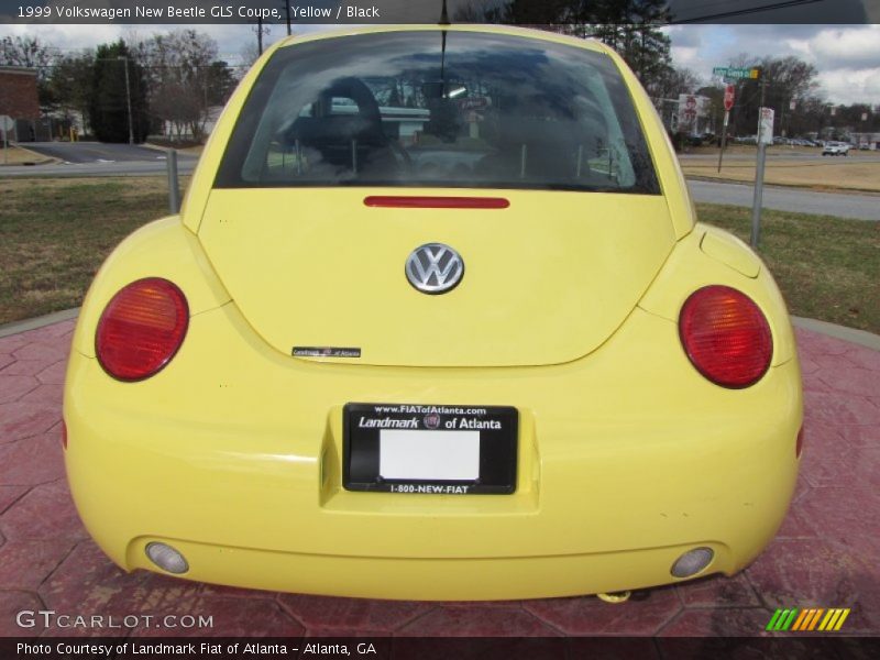 Yellow / Black 1999 Volkswagen New Beetle GLS Coupe