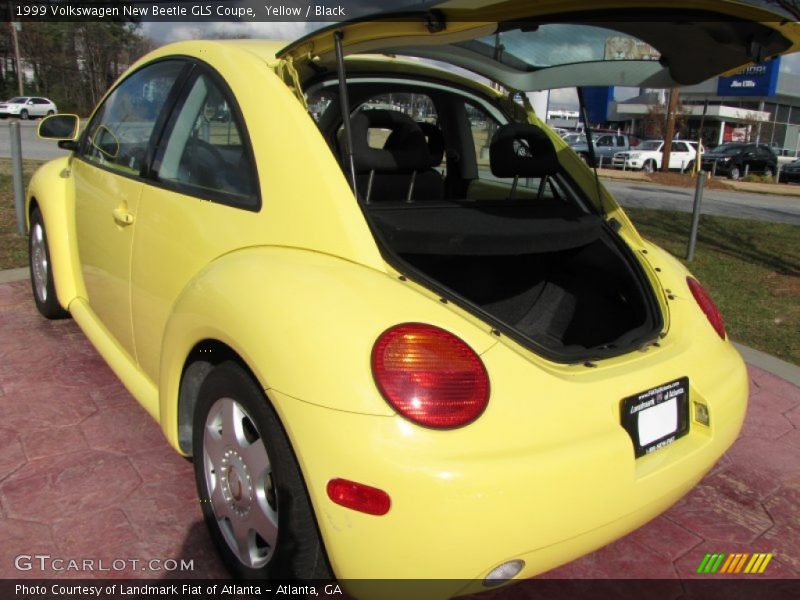 Yellow / Black 1999 Volkswagen New Beetle GLS Coupe