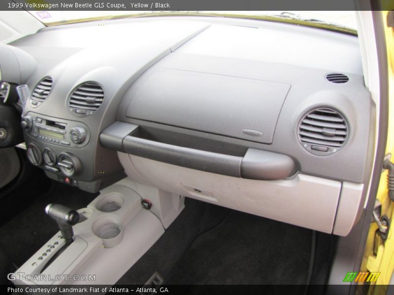 Yellow / Black 1999 Volkswagen New Beetle GLS Coupe