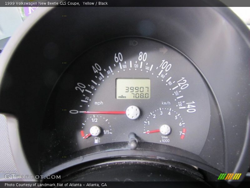Yellow / Black 1999 Volkswagen New Beetle GLS Coupe