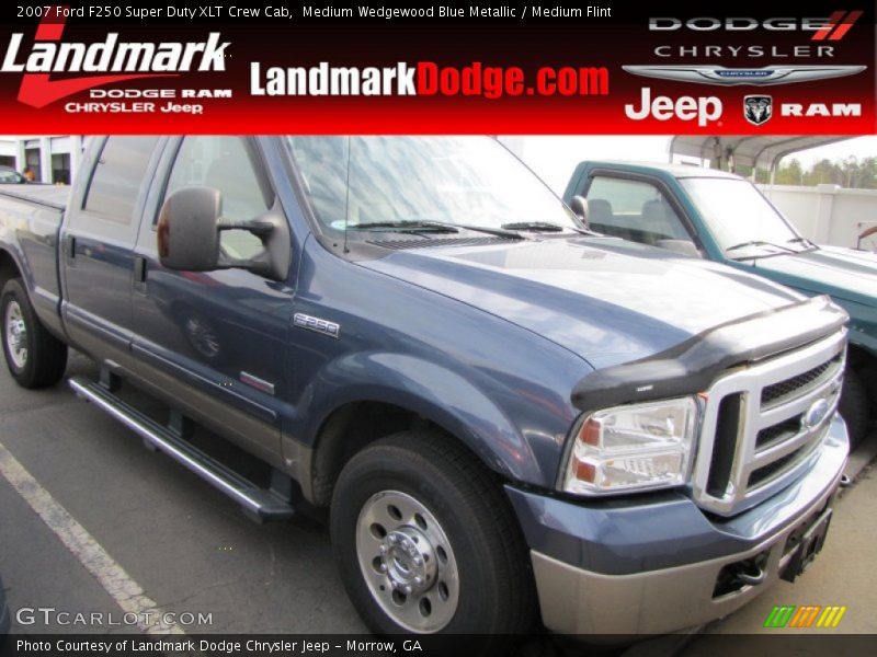 Medium Wedgewood Blue Metallic / Medium Flint 2007 Ford F250 Super Duty XLT Crew Cab